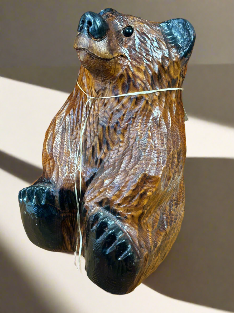 Chainsaw Carved Red Ceder Bear 16"