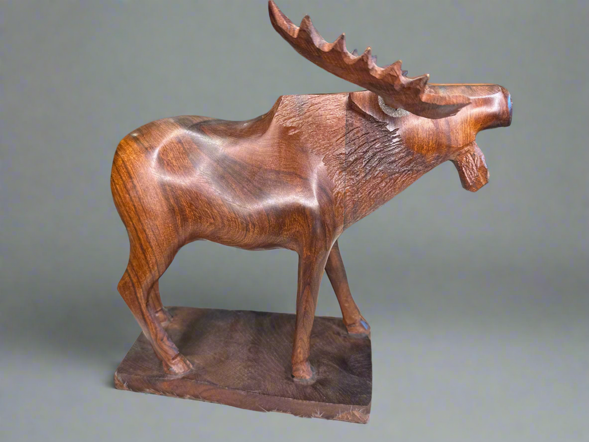 Ironwood Moose Carving XXL