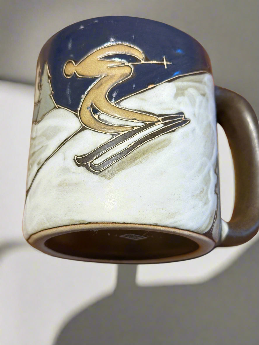 Mara Mugs Skiers Round