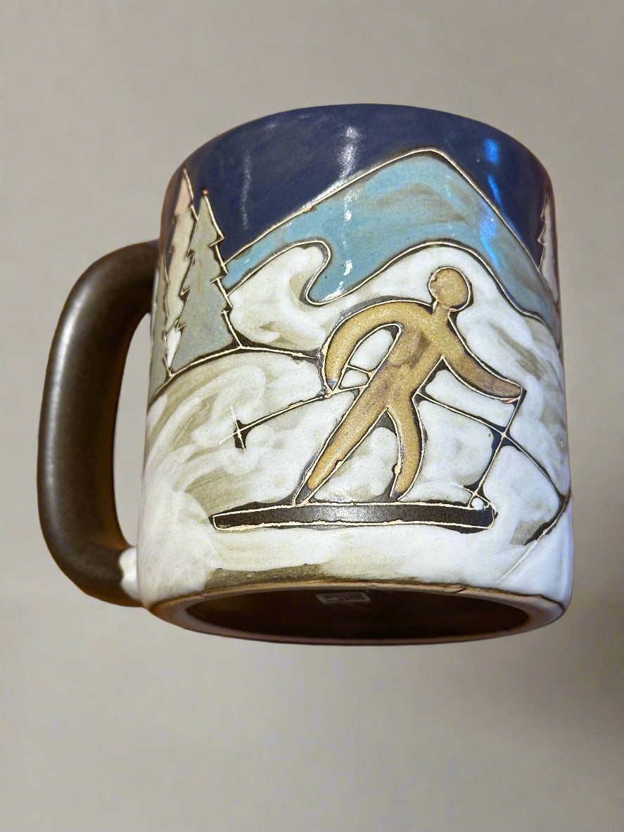 Mara Mugs Skiers Round